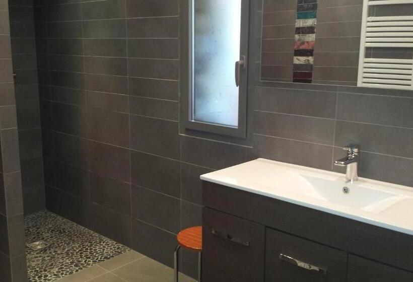 带2个卧室的套房, U Muzzelo