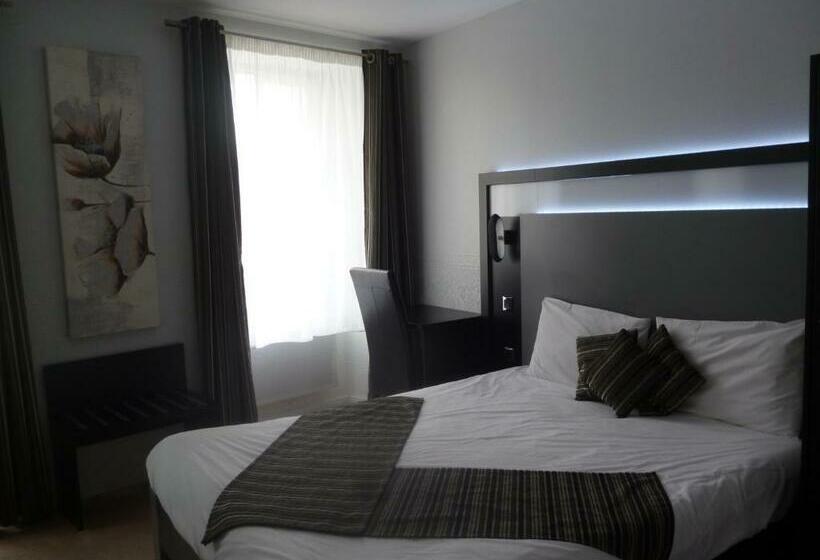 غرفة قياسية مزوَّدة بجاكوزي, Auberge Bretonne