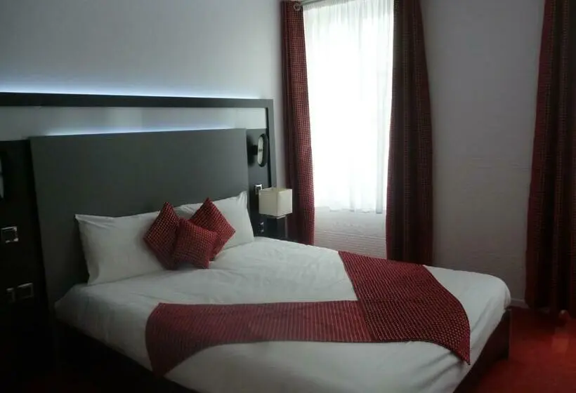 Deluxe-huone, Auberge Bretonne
