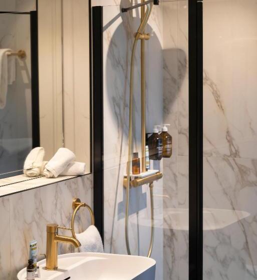 חדר סטנדרט, Hébé