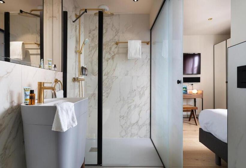 חדר סטנדרט, Hébé