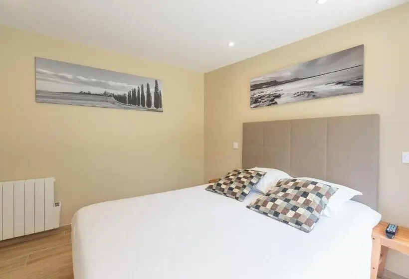 Classic Room with Terrace, Hôtel Le Printemps