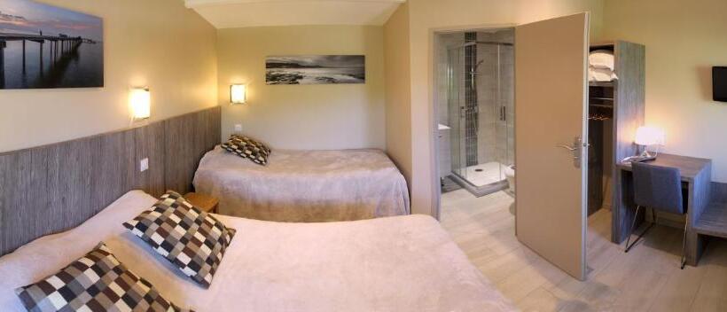 带露台的高档房间, Hôtel Le Printemps