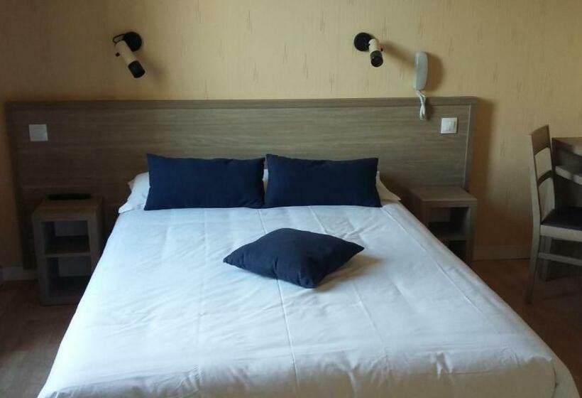 スタンダードルーム, De La Mer