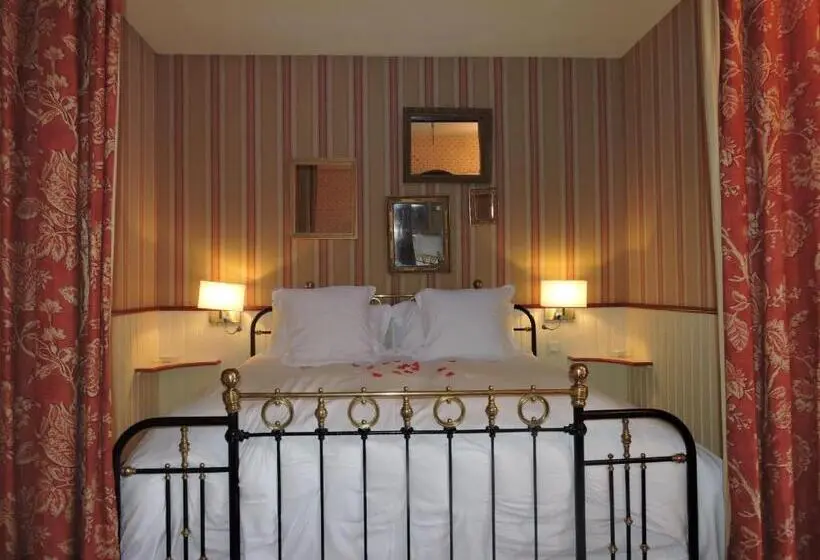 ロマンチックな部屋, Le Domaine De Mestré, The Originals Relais