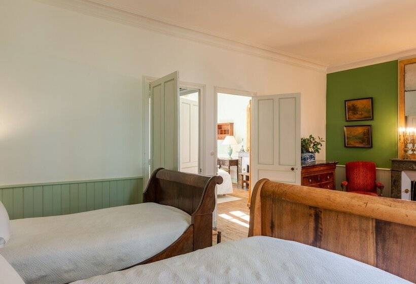 Family Suite, Le Domaine De Mestré, The Originals Relais