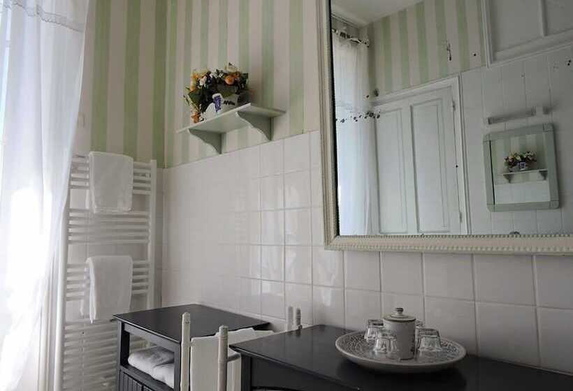 Family Suite, Le Domaine De Mestré, The Originals Relais