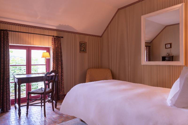 Номер Стандарт Индивидуальный, Le Domaine De Mestré, The Originals Relais