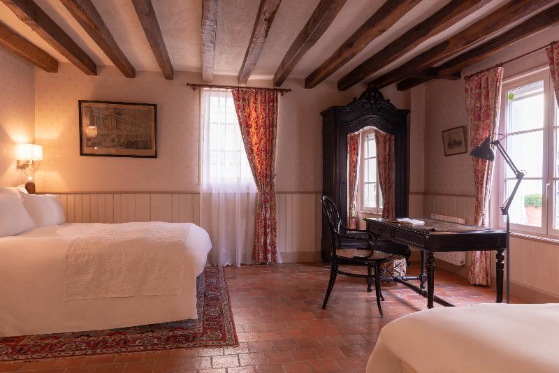 Номер Стандарт Трехместный, Le Domaine De Mestré, The Originals Relais