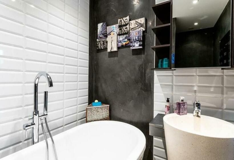 جناح جونيور, Le Trésor Des Templiers