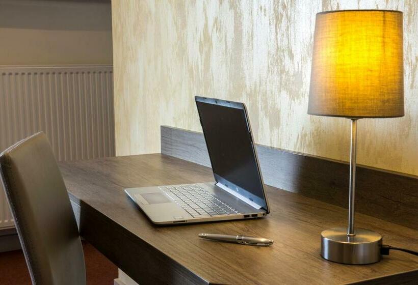 발코니가 있는 스위트, Les Mesanges