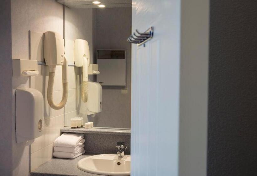 패밀리 룸, Les Mesanges