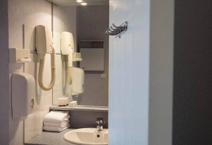 패밀리 룸, Les Mesanges