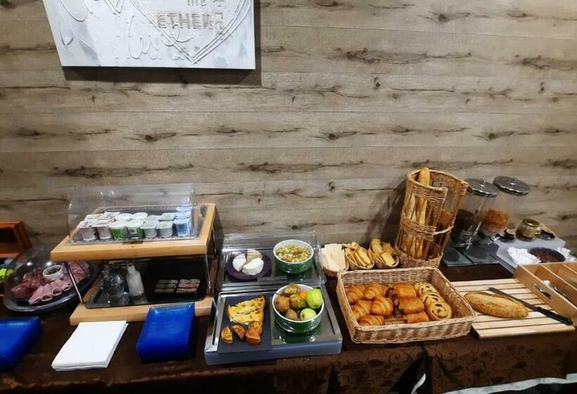 غرفة قياسية, Logis Hôtel Le Bocage