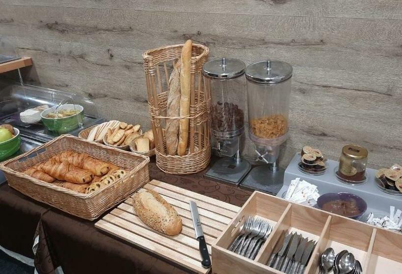 غرفة قياسية, Logis Hôtel Le Bocage