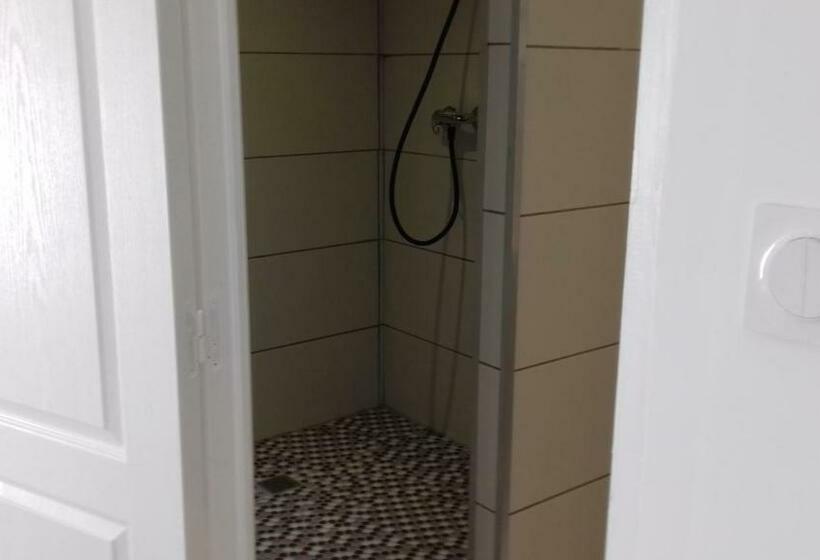 غرفة كومفورت, Chambres D Hôtes Le Mas Du Bijou Bleu