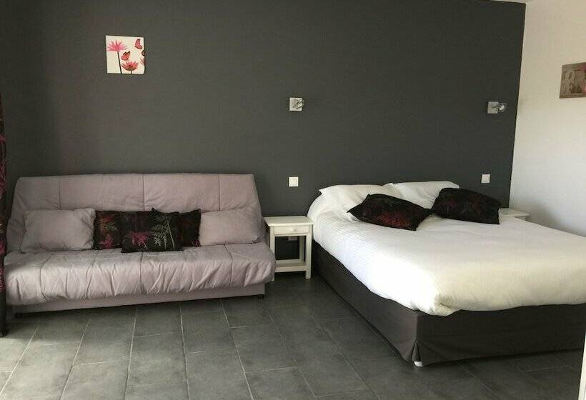 غرفة عائلية, Chambres D Hôtes Le Mas Du Bijou Bleu