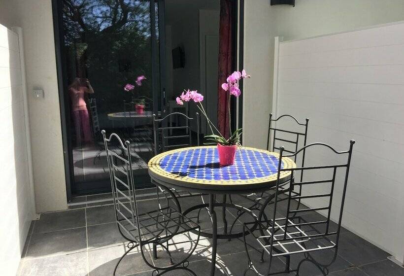 غرفة عائلية, Chambres D Hôtes Le Mas Du Bijou Bleu