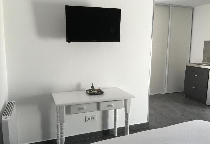 غرفة عائلية, Chambres D Hôtes Le Mas Du Bijou Bleu