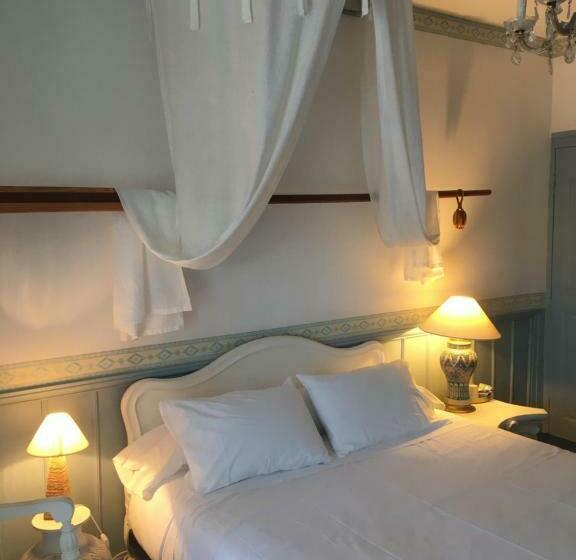 غرفة قياسية, Cote Sud