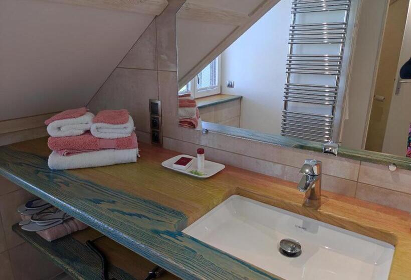 高级套房带海景, Domaine Du Clos Fleuri Spa