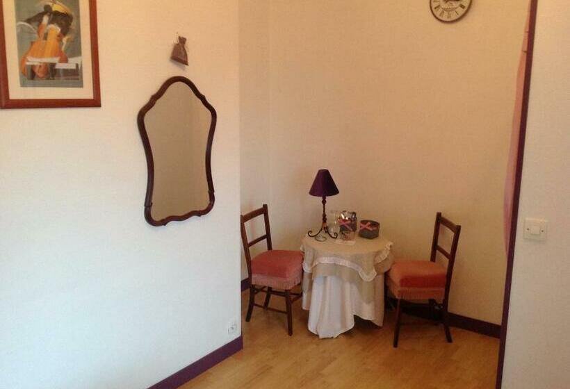 Номер Стандарт, La Demeure Aux Hortensias