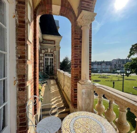 غرفة ديلوكس مزودة بشرفة, La Villa L Argentine