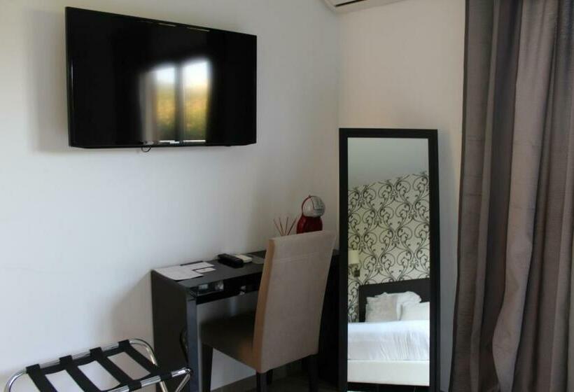 Номер Комфорт, & Restaurant Les Bergeries D'alata