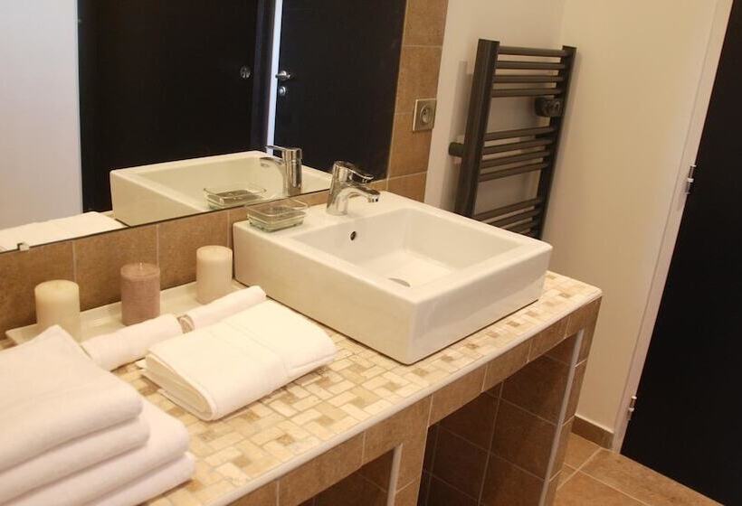 Номер Стандарт, & Restaurant Les Bergeries D'alata