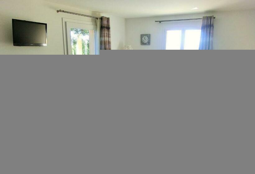 غرفة كومفورت, Villa Azur Golf