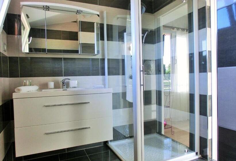 חדר סופריור נוף לים, Villa Azur Golf