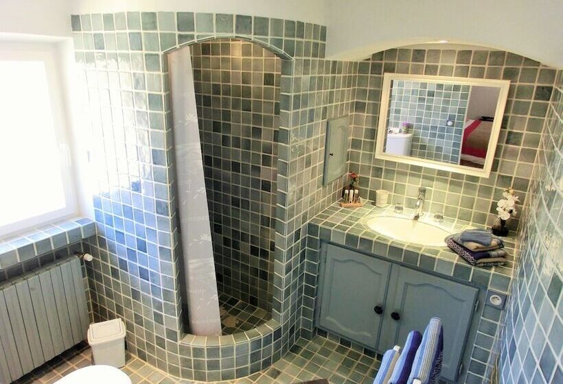 غرفة كومفورت, Villa Azur Golf