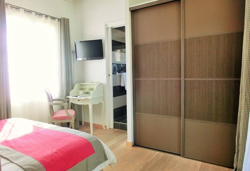 חדר סופריור נוף לים, Villa Azur Golf