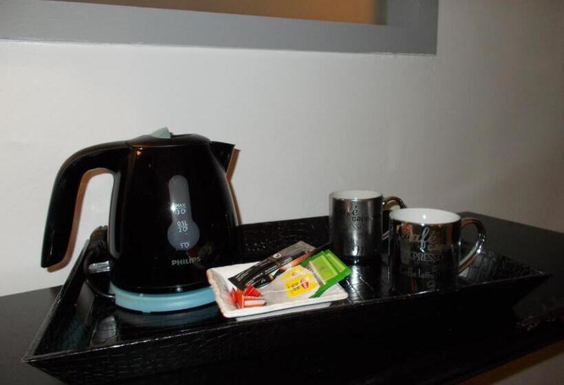 غرفة قياسية رباعية, Au Bon Coin