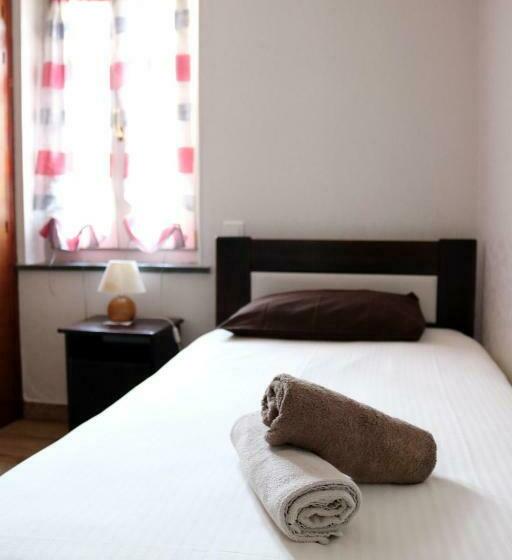 스탠다드 싱글 룸, Auberge Saint Martin