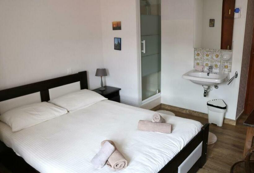 スタンダードルーム, Auberge Saint Martin