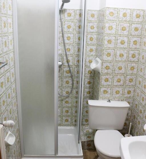 バルコニー付きスタンダードルーム, Auberge Saint Martin