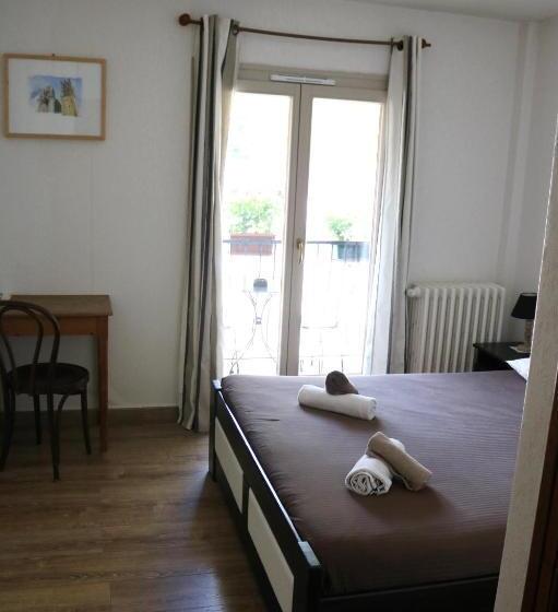 バルコニー付きスタンダードルーム, Auberge Saint Martin