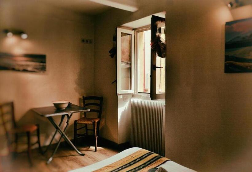 スーペリアールーム, Auberge Saint Martin