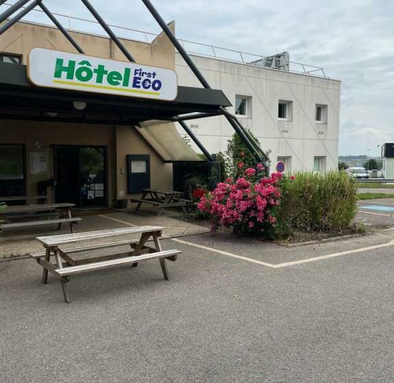 Трехместный Номер Стандарт Совместная Ванная, First Eco Dieppe