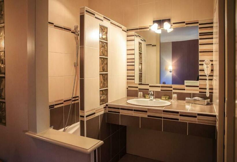 标准间, Hostellerie D Heloise