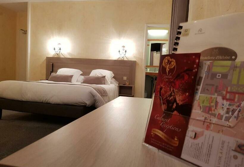 标准三人间, Hostellerie D Heloise