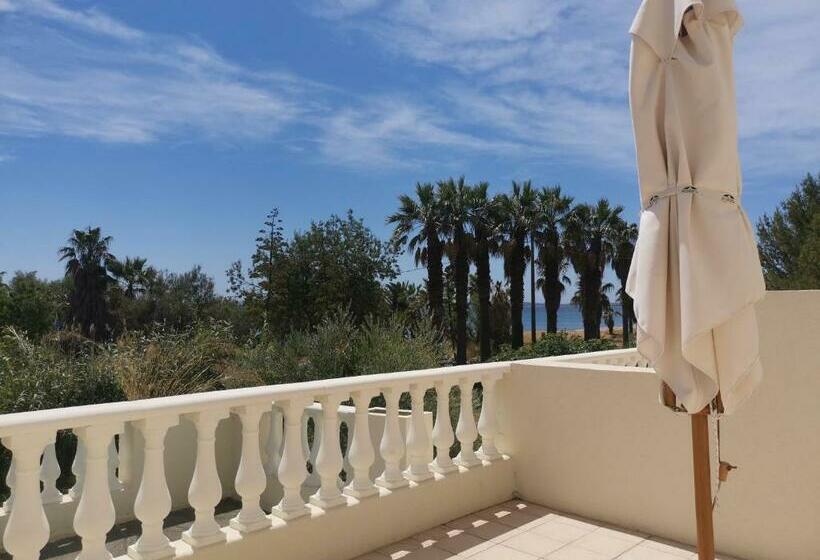 Номер Стандарт с Террасой, Hôtel De La Mer