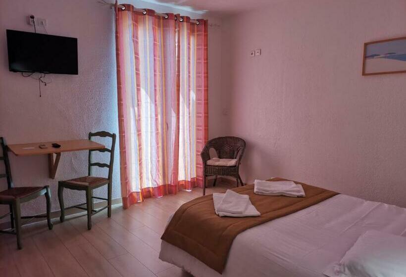 اتاق استاندارد با تراس, Hôtel De La Mer