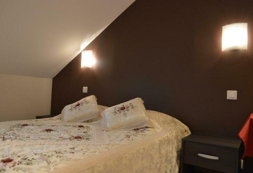 Номер Стандарт, Hôtel Timgad