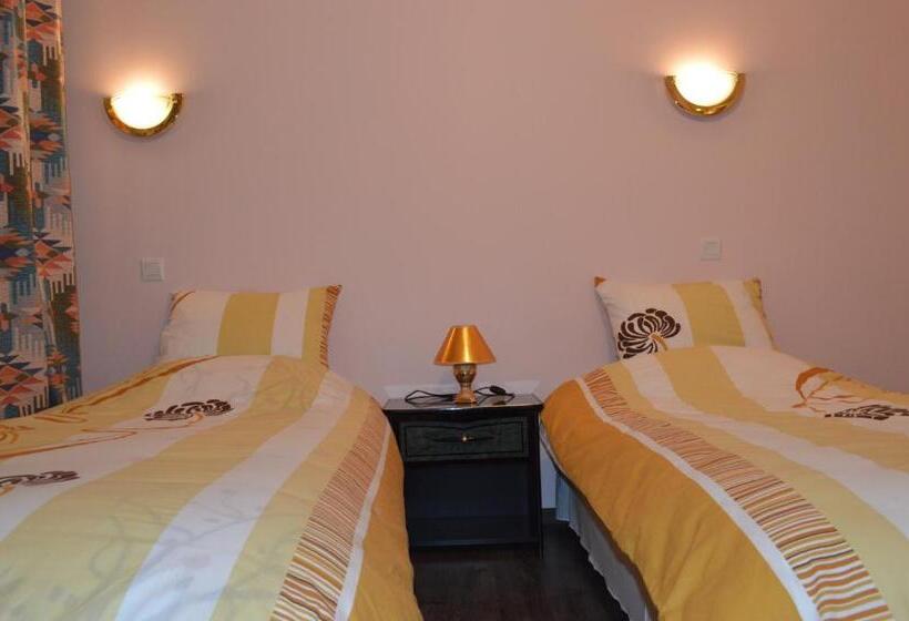 Номер Стандарт, Hôtel Timgad