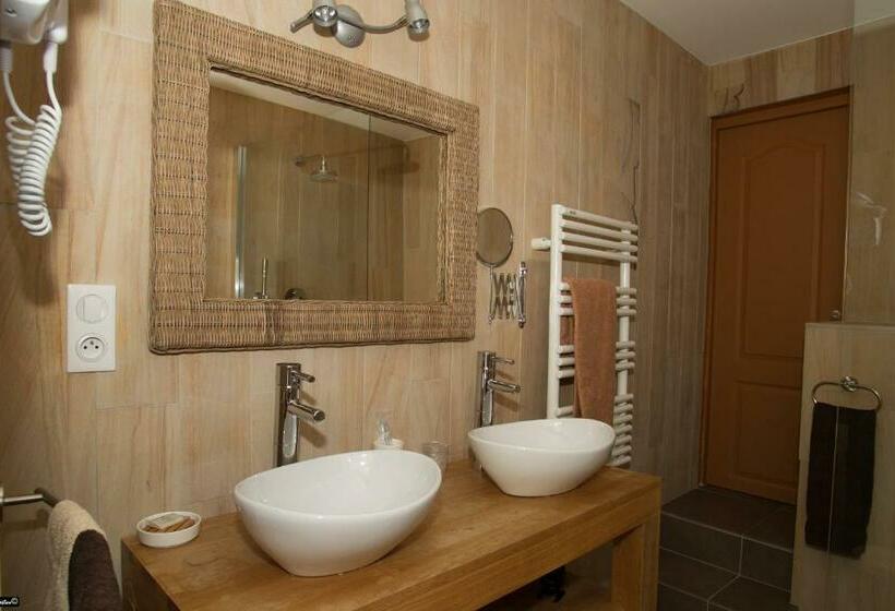 اتاق راحتی, La Bastide De Venelles