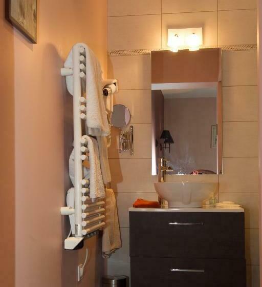 اتاق راحتی, La Bastide De Venelles