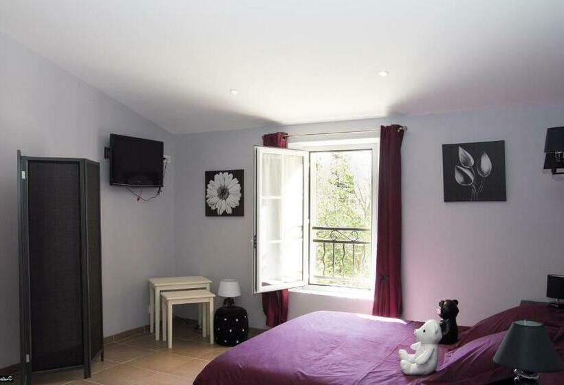 اتاق راحتی, La Bastide De Venelles