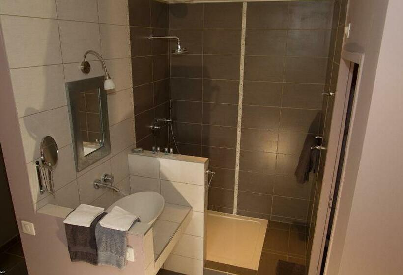 اتاق راحتی, La Bastide De Venelles